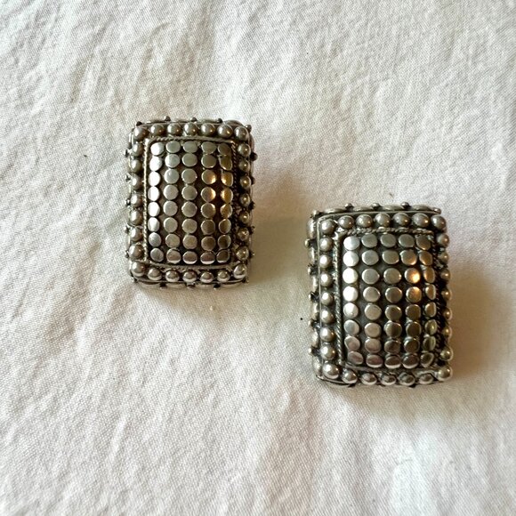 John Hardy Sterling Silver Beaded Dot Non Pierced Clip On Earrings - Picture 1 of 7